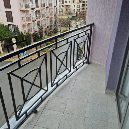 Gabriela Sunny Apartment Sunny Beach